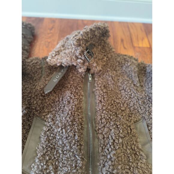 Design History New York Palmer Teddy Women's XS Jacket Coat Faux Fur Buckle Soft - Picture 7 of 16